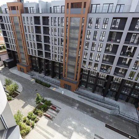 Apartment на кирилівська 37 *